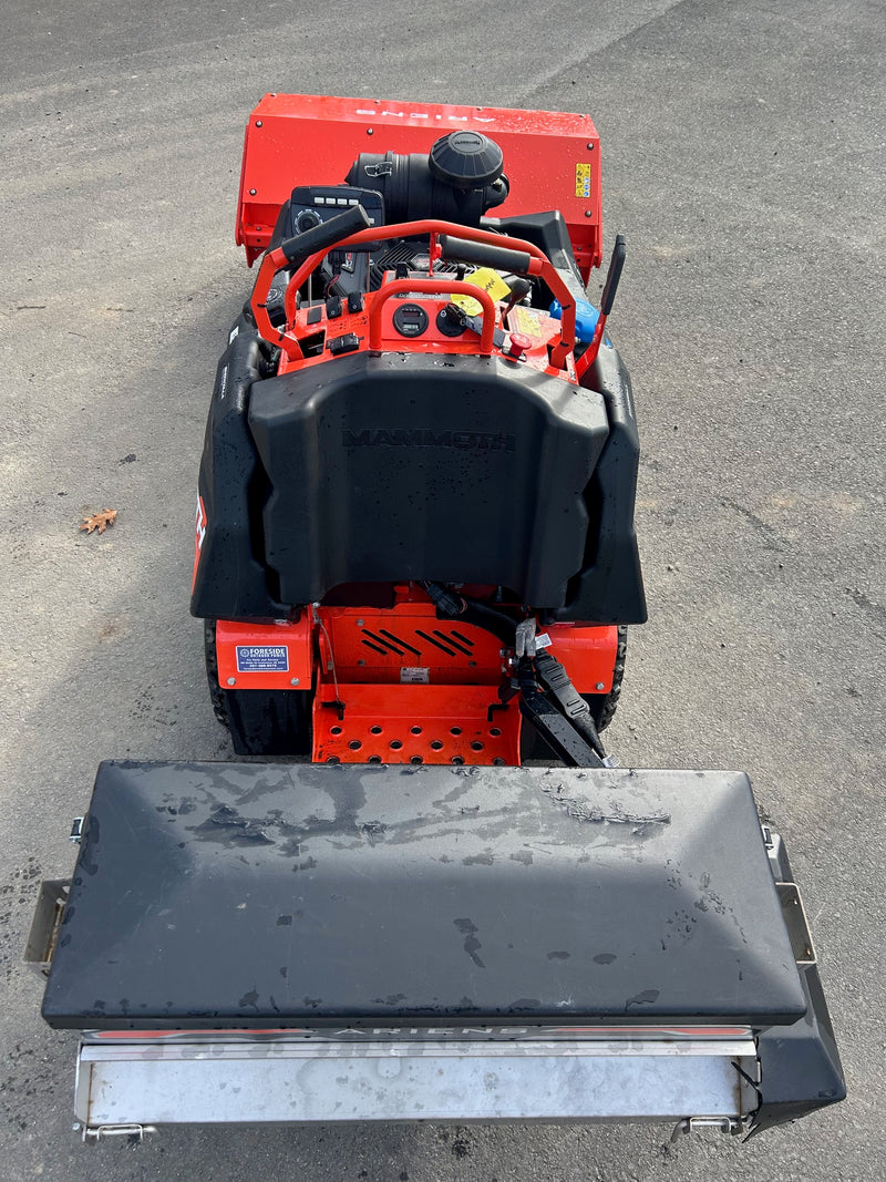 2022 Ariens Mammoth 850 with Attachments